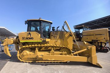 Бульдозер XCMG D260