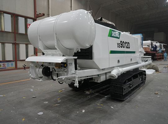 Бетононасос на гусеничном ходу XCMG XS9012D