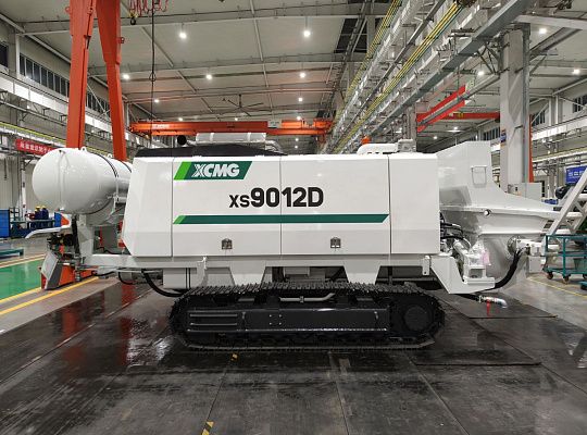 Бетононасос на гусеничном ходу XCMG XS9012D