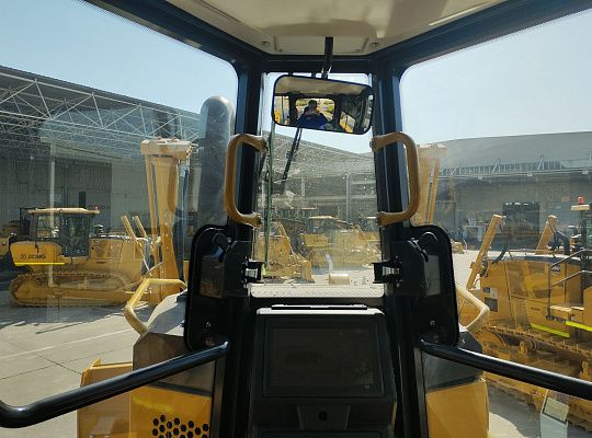 Бульдозер XCMG D360