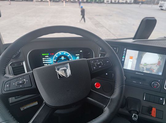 Тягач XCMG XGA4185D5WA