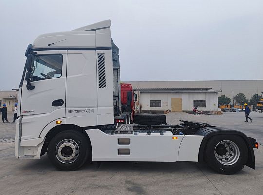 Тягач XCMG XGA4185D5WA
