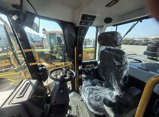 Автогрейдер XCMG GR3005T Pro