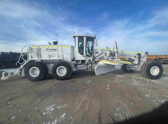 Автогрейдер XCMG GR3005T Pro