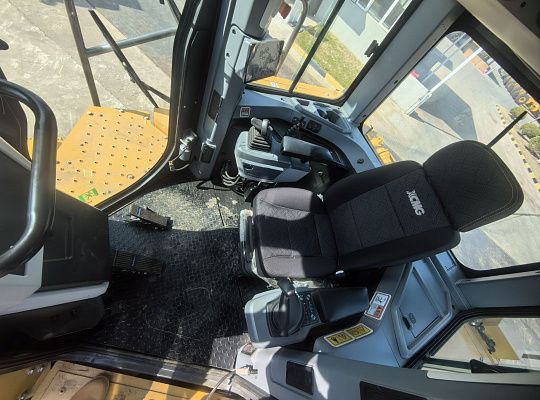 Бульдозер XCMG D260