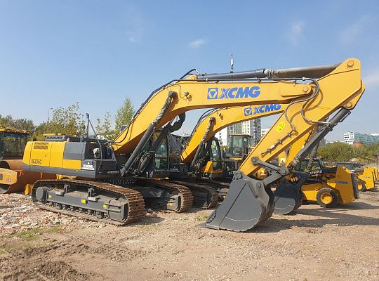 Гусеничный экскаватор XCMG XE335C