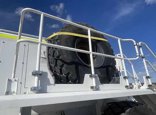 Автогрейдер XCMG GR3005T Pro